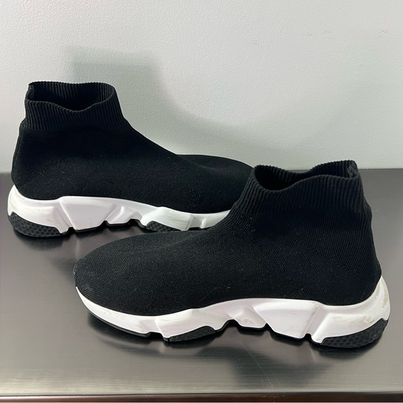 Authentic Balenciaga sock shoes - Picture 6 of 8